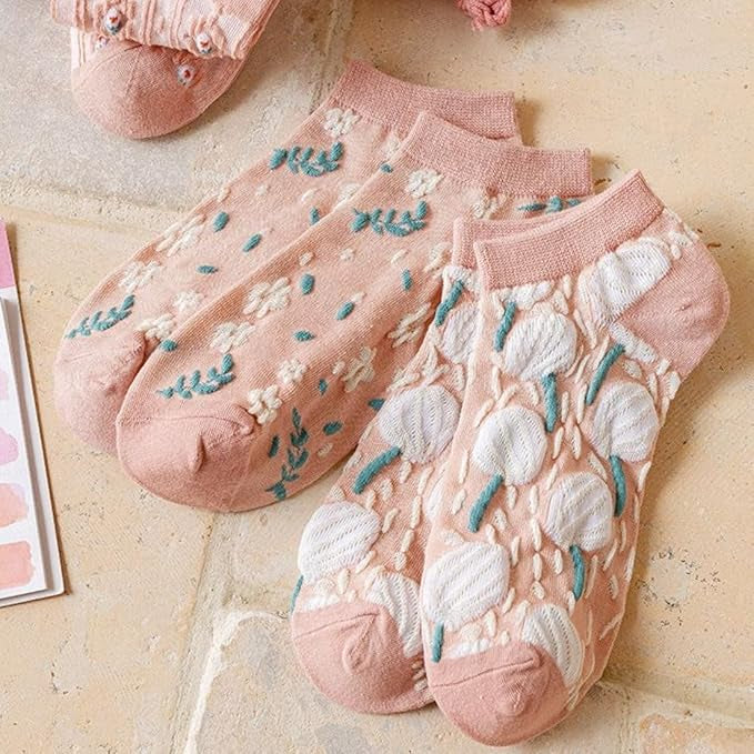 Blushing Blooms Ankle Socks (Pack of 5) Lazzy Socks India