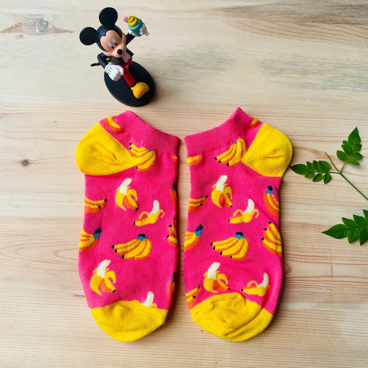 Go Bananas Ankle Socks – Fun Pink & Yellow Fruit Print Lazzy Socks India