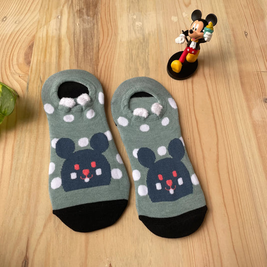 Grinning Bear No-Show Socks – Green Polka Dot Design  Lazzy Socks India