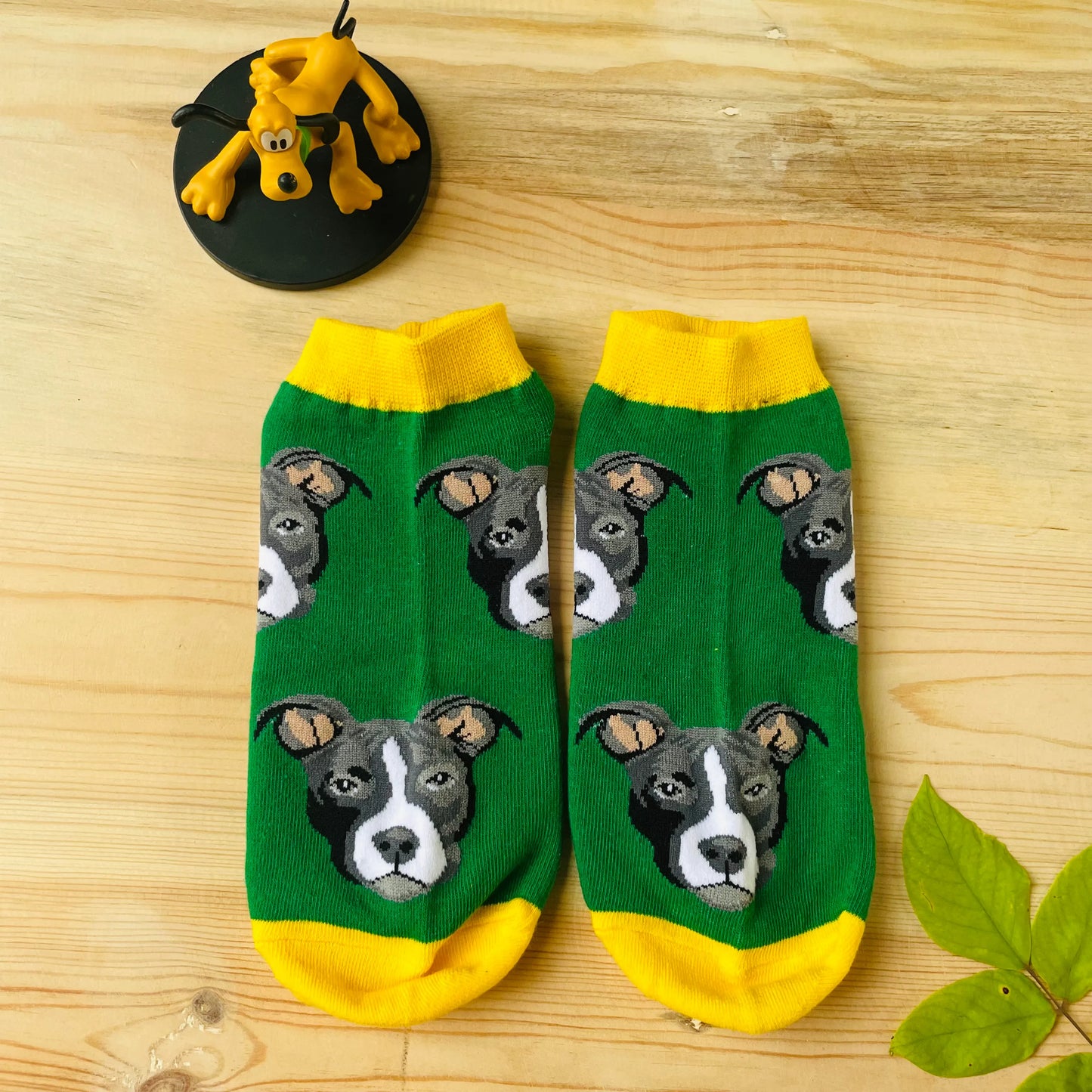 Pit Bull Ankle Socks – Fun Green Dog Print Lazzy Socks India