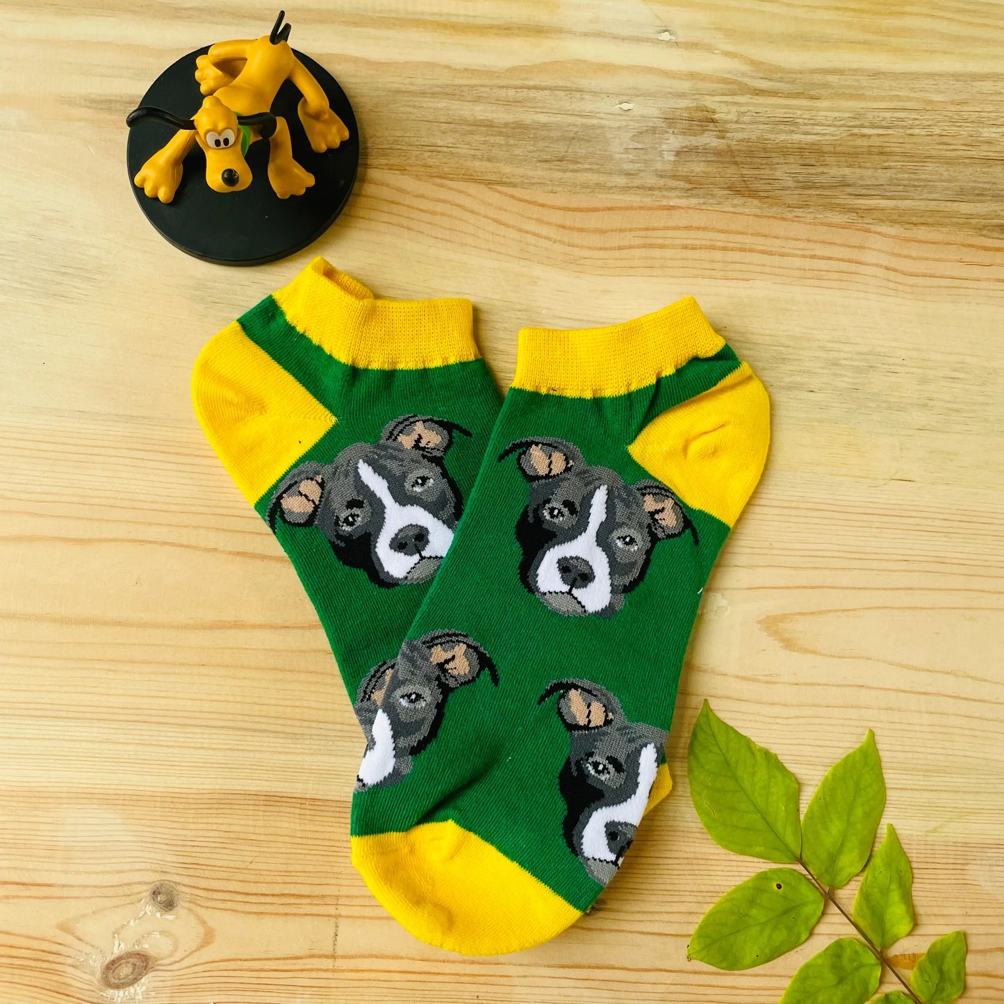 Pit Bull Ankle Socks – Fun Green Dog Print Lazzy Socks India