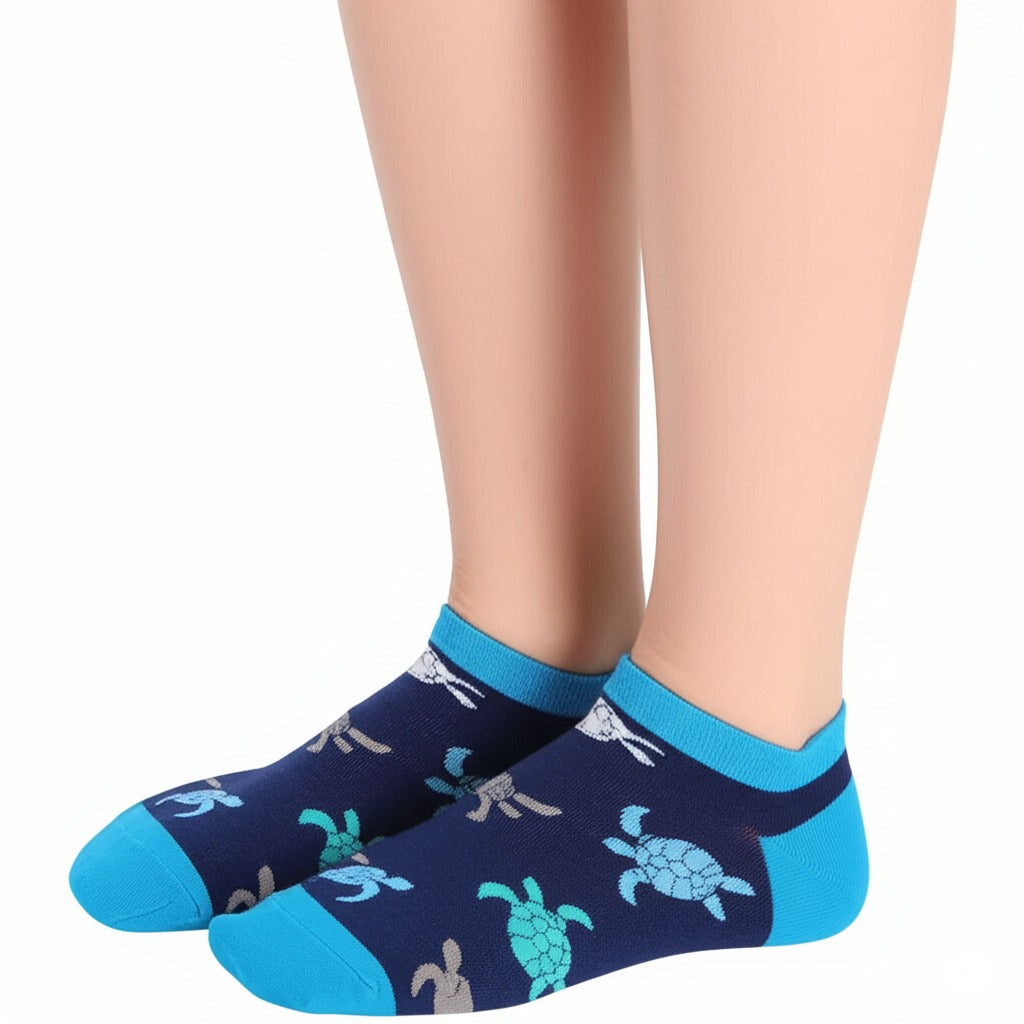 Sea Turtle Swim Ankle Socks – Cool Ocean Animal Design | Lazzy Socks India