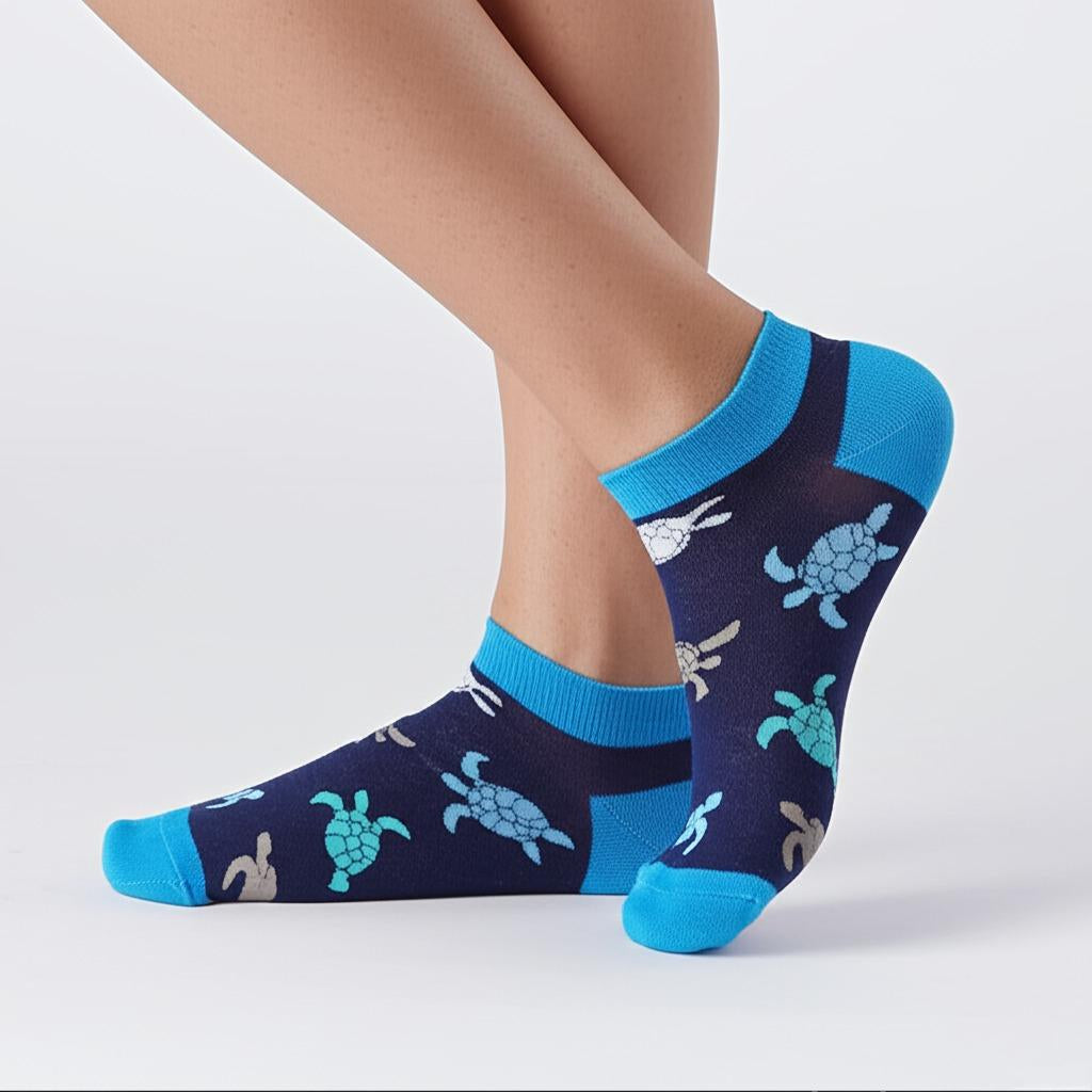 Sea Turtle Swim Ankle Socks – Cool Ocean Animal Design | Lazzy Socks India