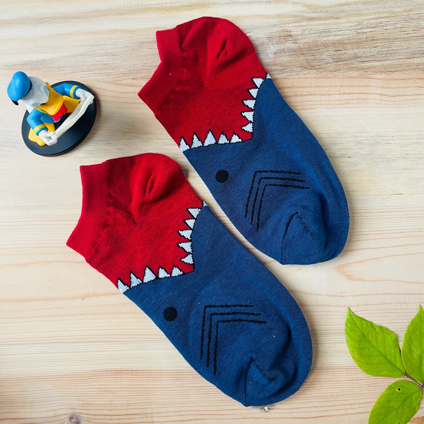 Shark Attack Ankle Socks – Fun 3D Fin Design Lazzy Socks India