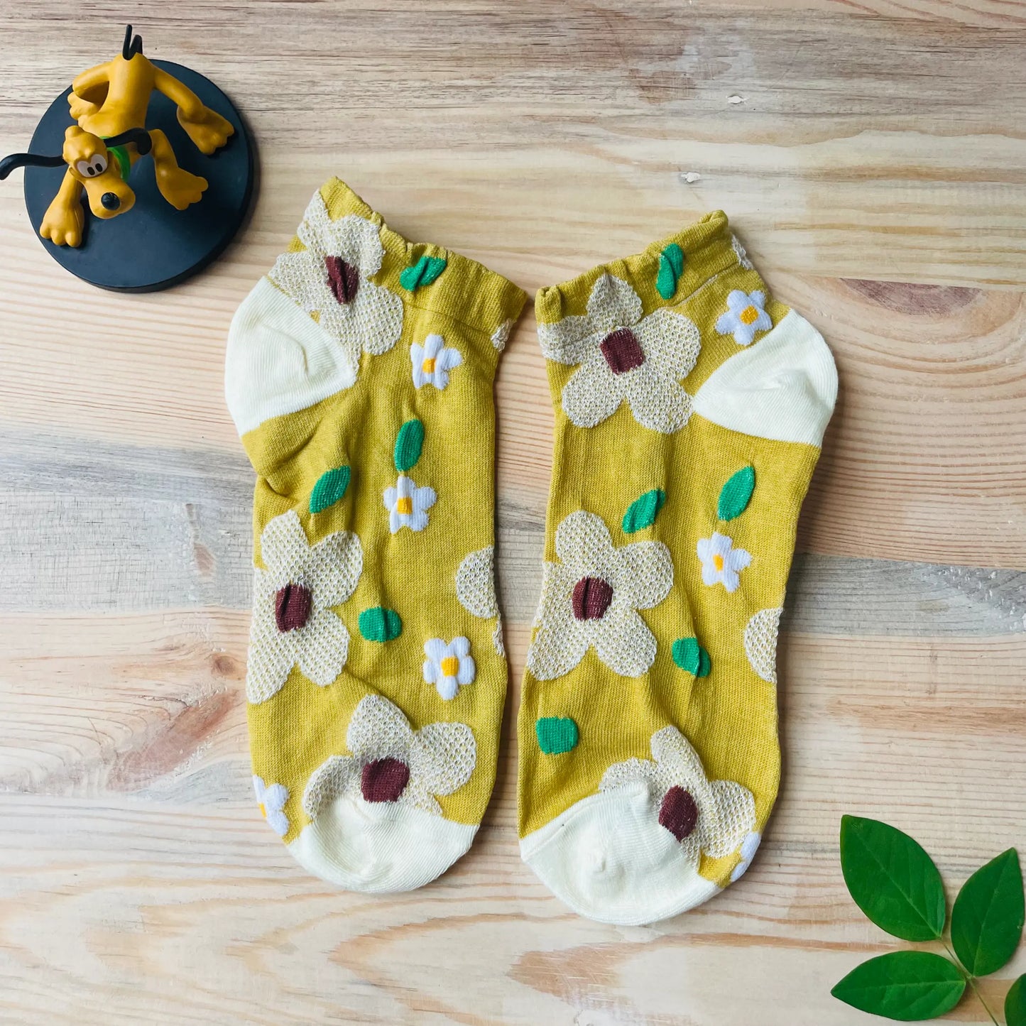 Sunshine & Mist Daisy Ankle Socks (Pack of 2) | Lazzy Socks India