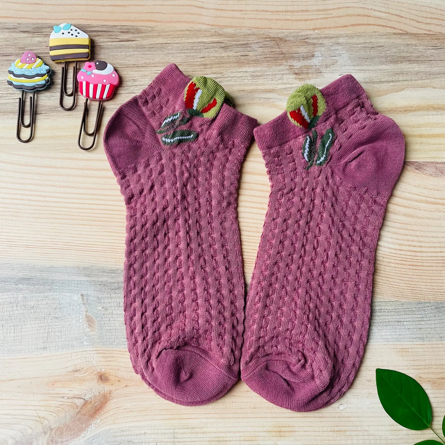 Tulip Bud Textured Ankle Socks (Pack of 2) | Lazzy Socks India