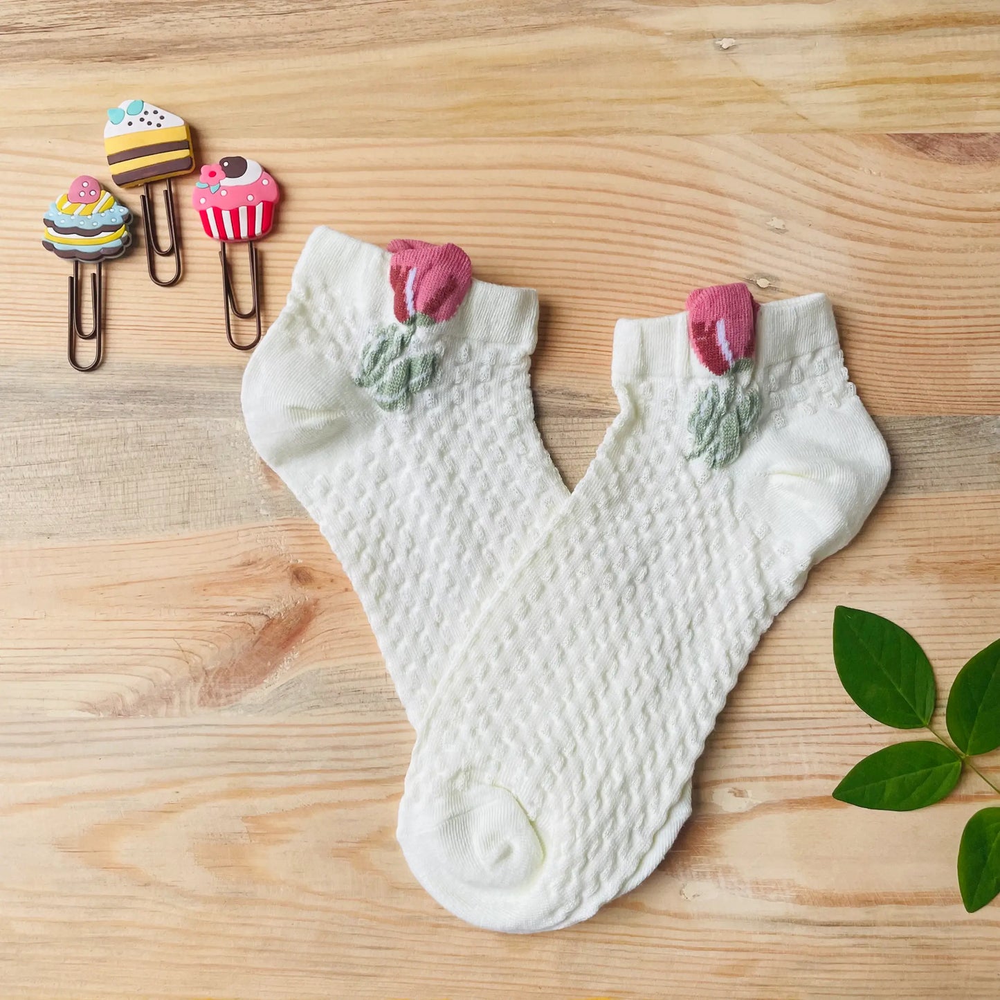 Tulip Bud Textured Ankle Socks (Pack of 2) | Lazzy Socks India