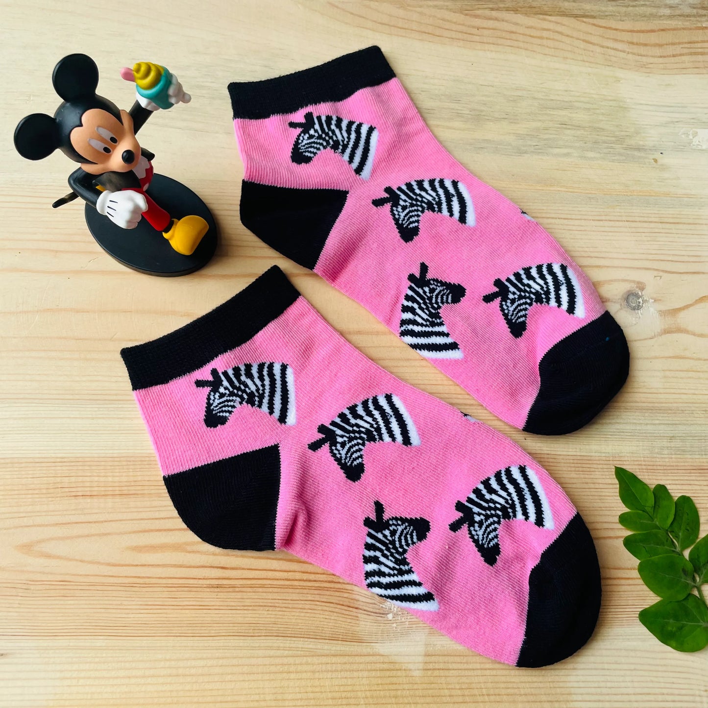 Wild Pink Zebra Ankle Socks – Fun Animal Print Lazzy Socks India