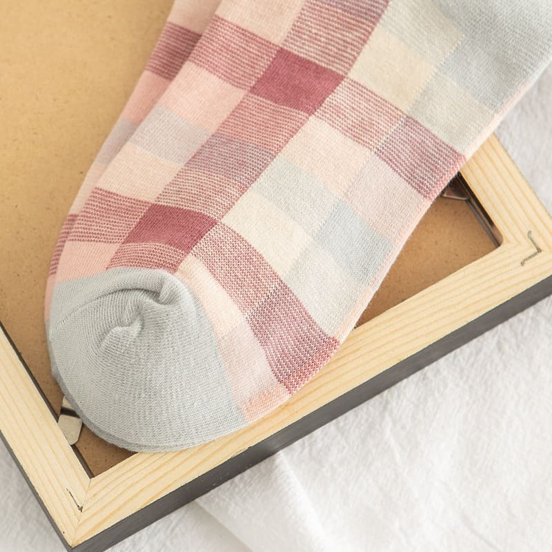 Pastel Checks Unisex Ankle Socks (Pack of 2) from lazzy socks
