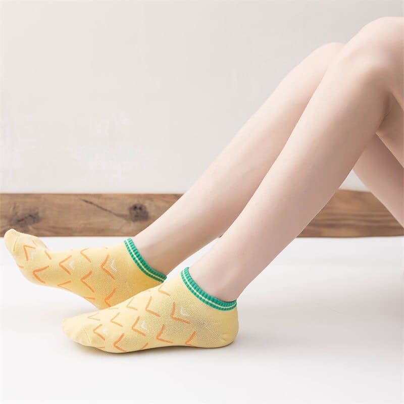 Watermelon And Pineapple Unisex Ankle Socks (Pack of 2) from lazzy socks