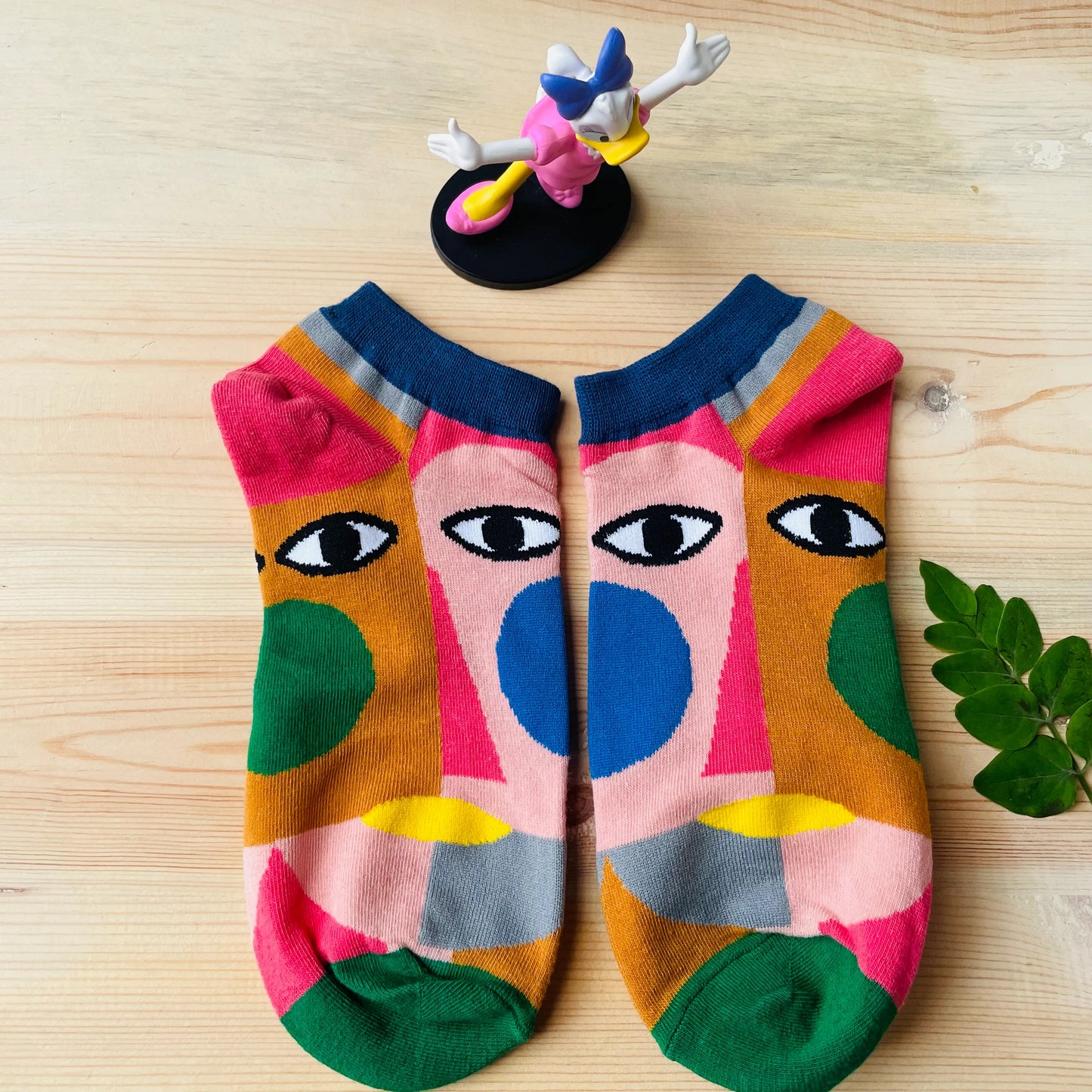 Abstract Face Art Ankle Socks – Colorful Expressionist Design  Lazzy Socks India