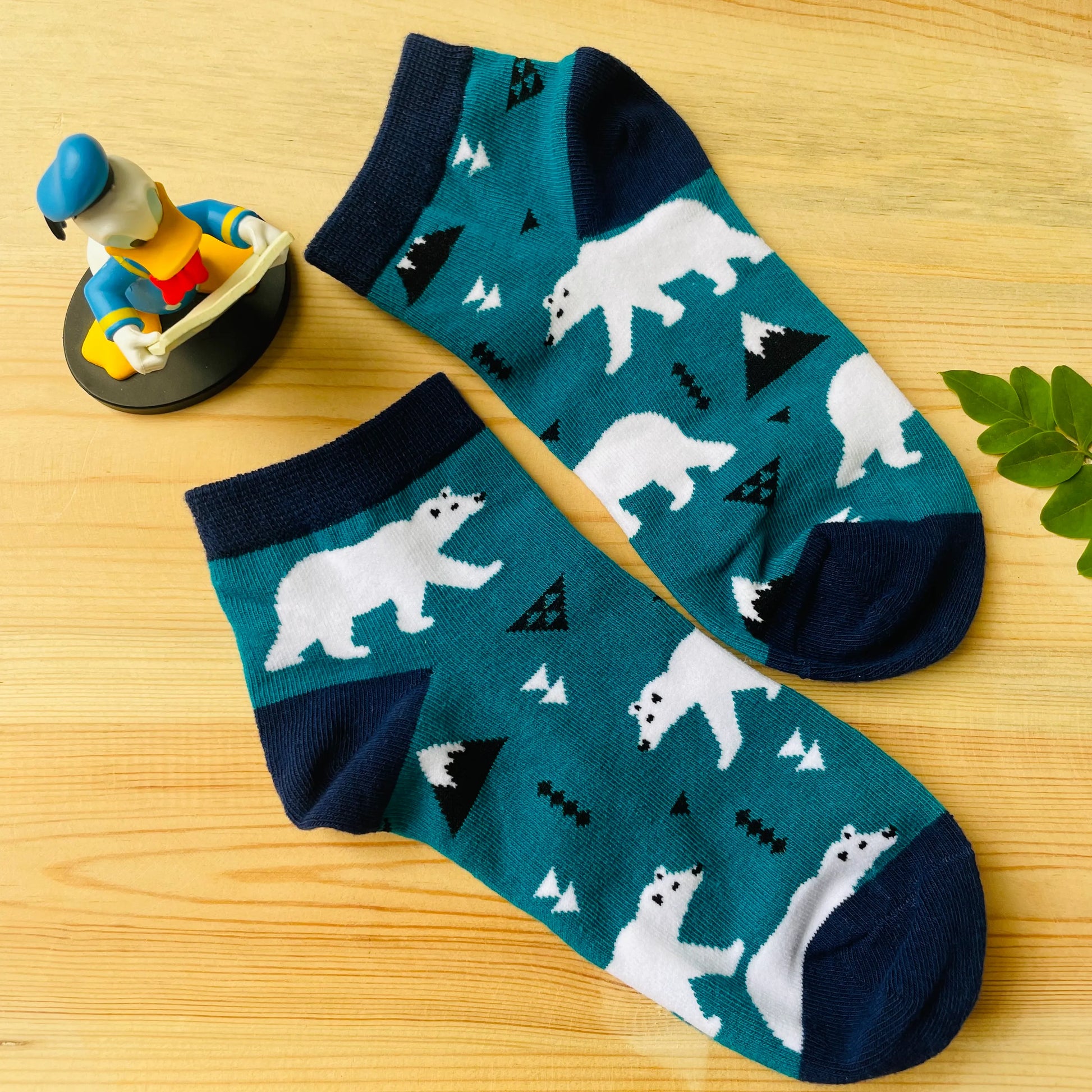 Arctic Explorer Polar Bear Ankle Socks | Lazzy Socks India