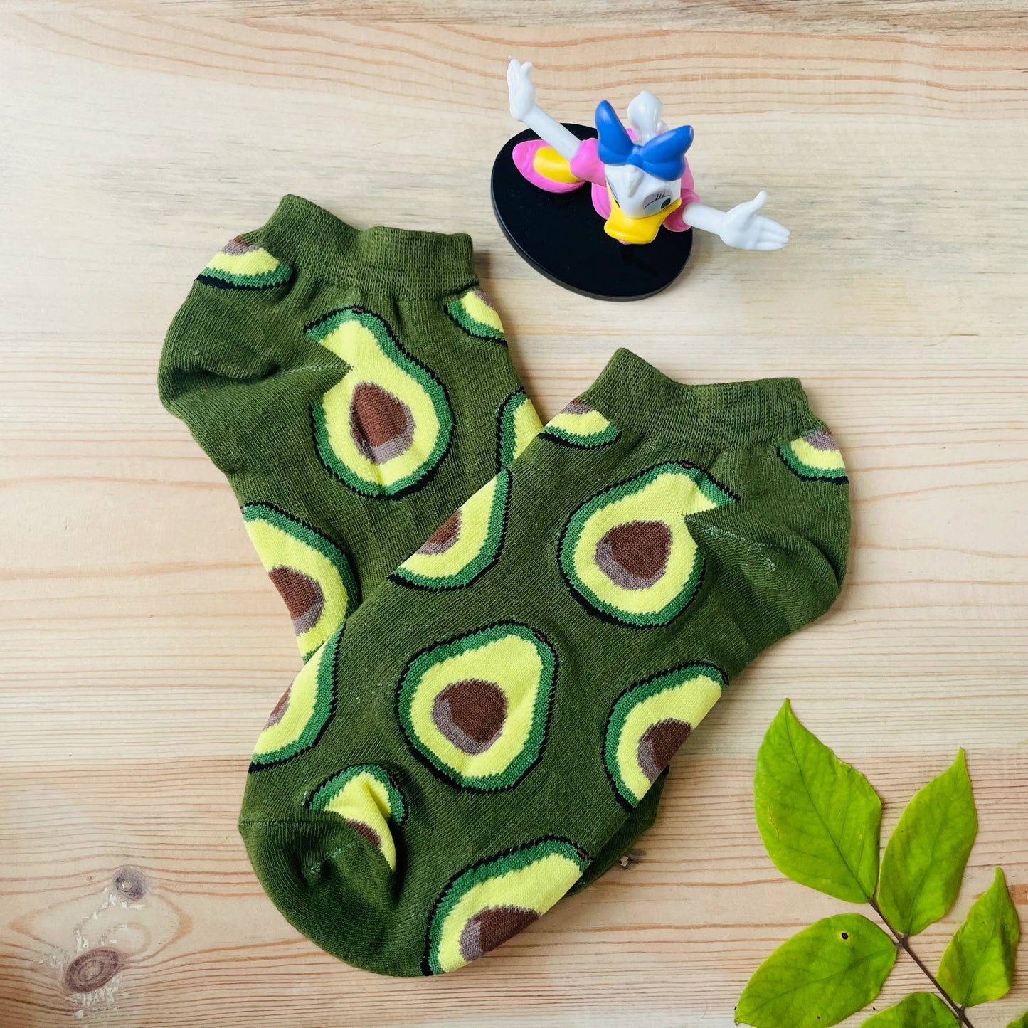 Avocado Ankle Socks – Quirky Fruit Design | Lazzy Socks India 