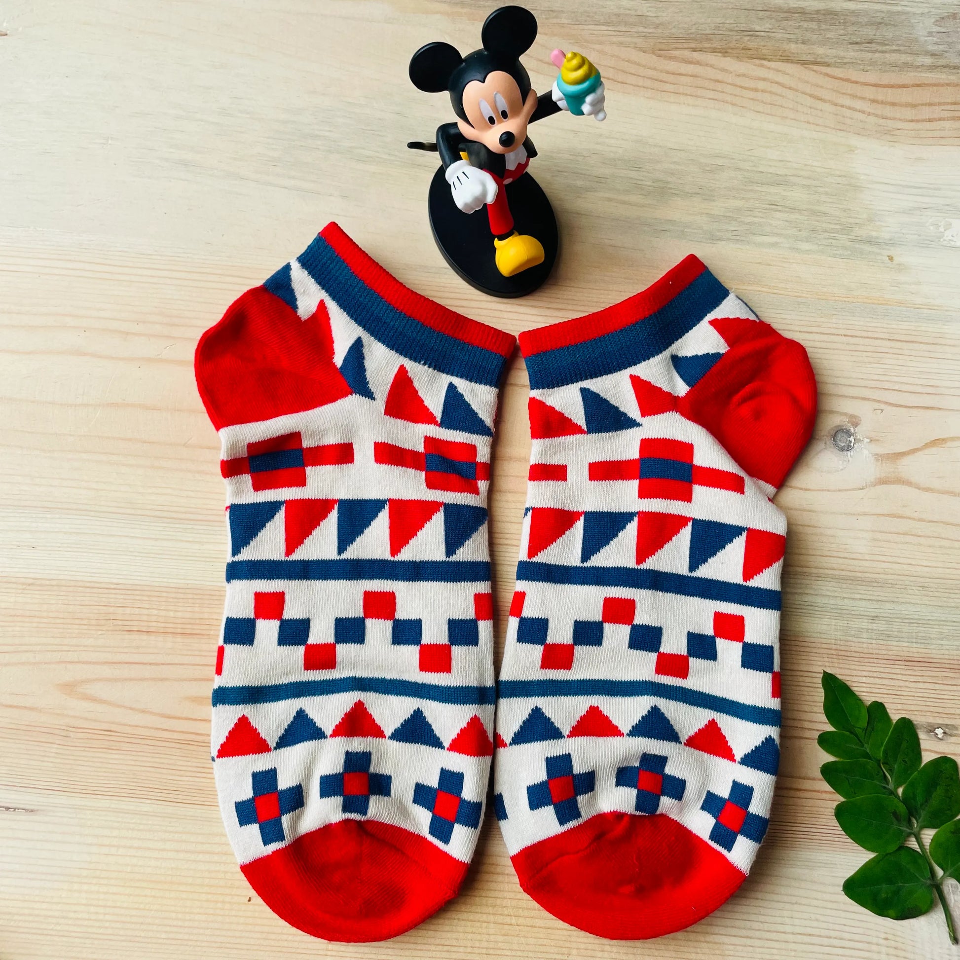 Aztec Spirit Ankle Socks – Geometric Red & Blue Print  Lazzy Socks India