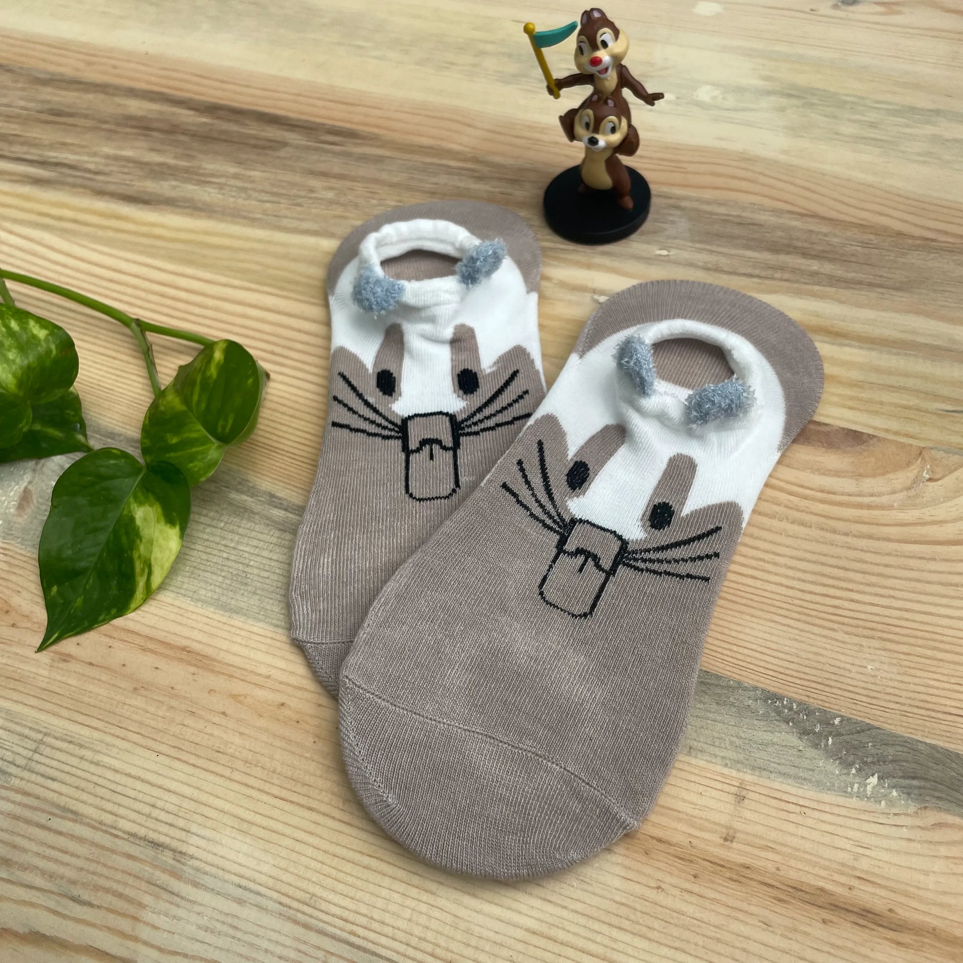 Cute Beaver No-Show Socks – Quirky Animal Design  Lazzy Socks India
