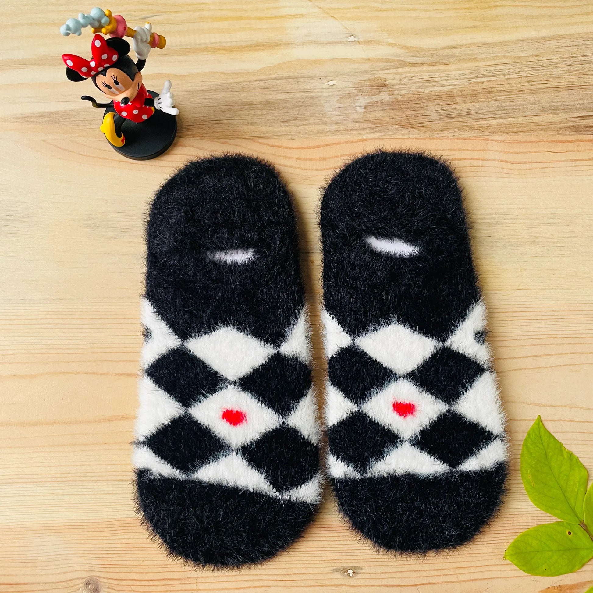 Cute Cat Fuzzy No-Show Socks (Pack of 5) | Lazzy Socks India