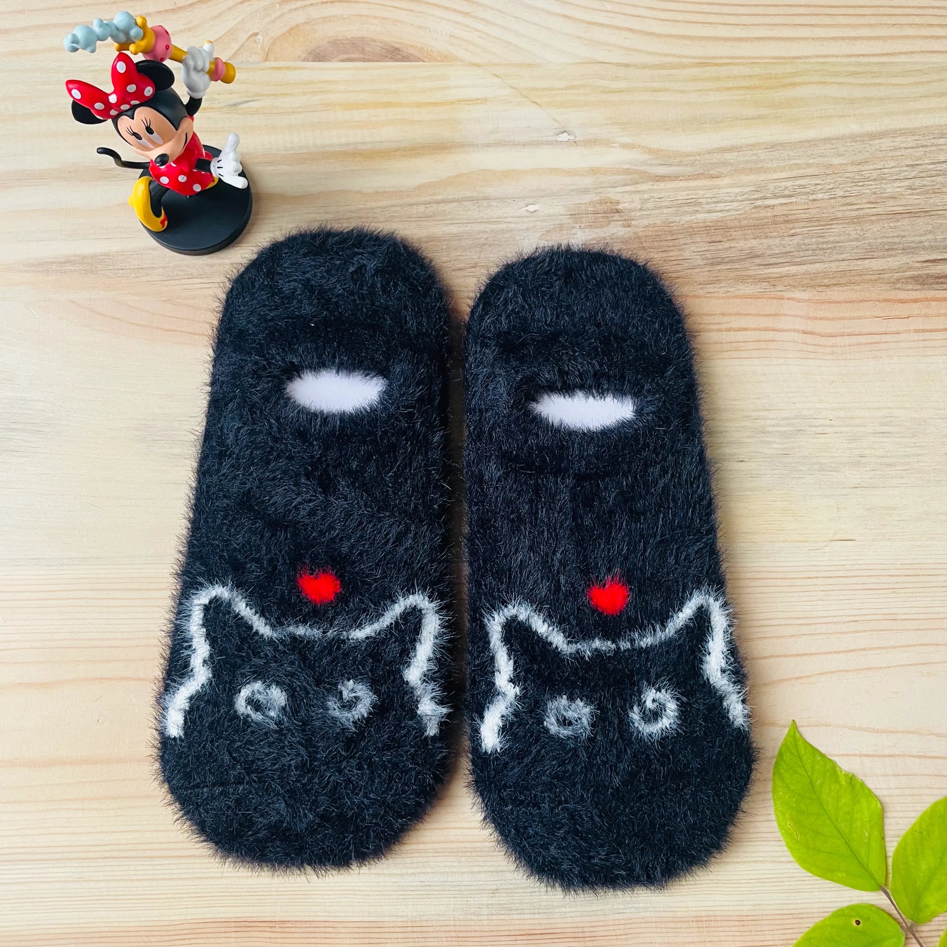 Cute Cat Fuzzy No-Show Socks (Pack of 5) | Lazzy Socks India