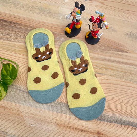 Cute Giraffe No-Show Socks – Yellow Polka Dot Design  Lazzy Socks India