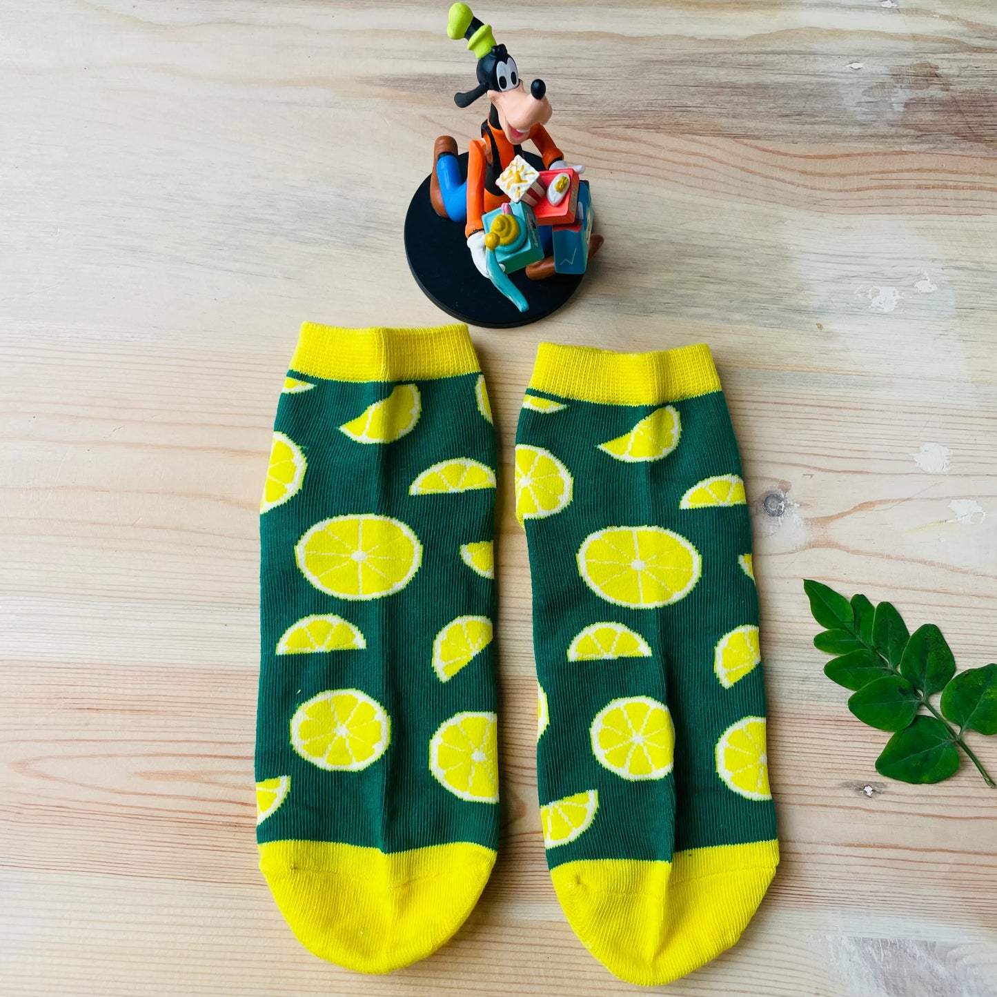 Fresh Lemonade Ankle Socks – Cool Green & Yellow Design | Lazzy Socks India