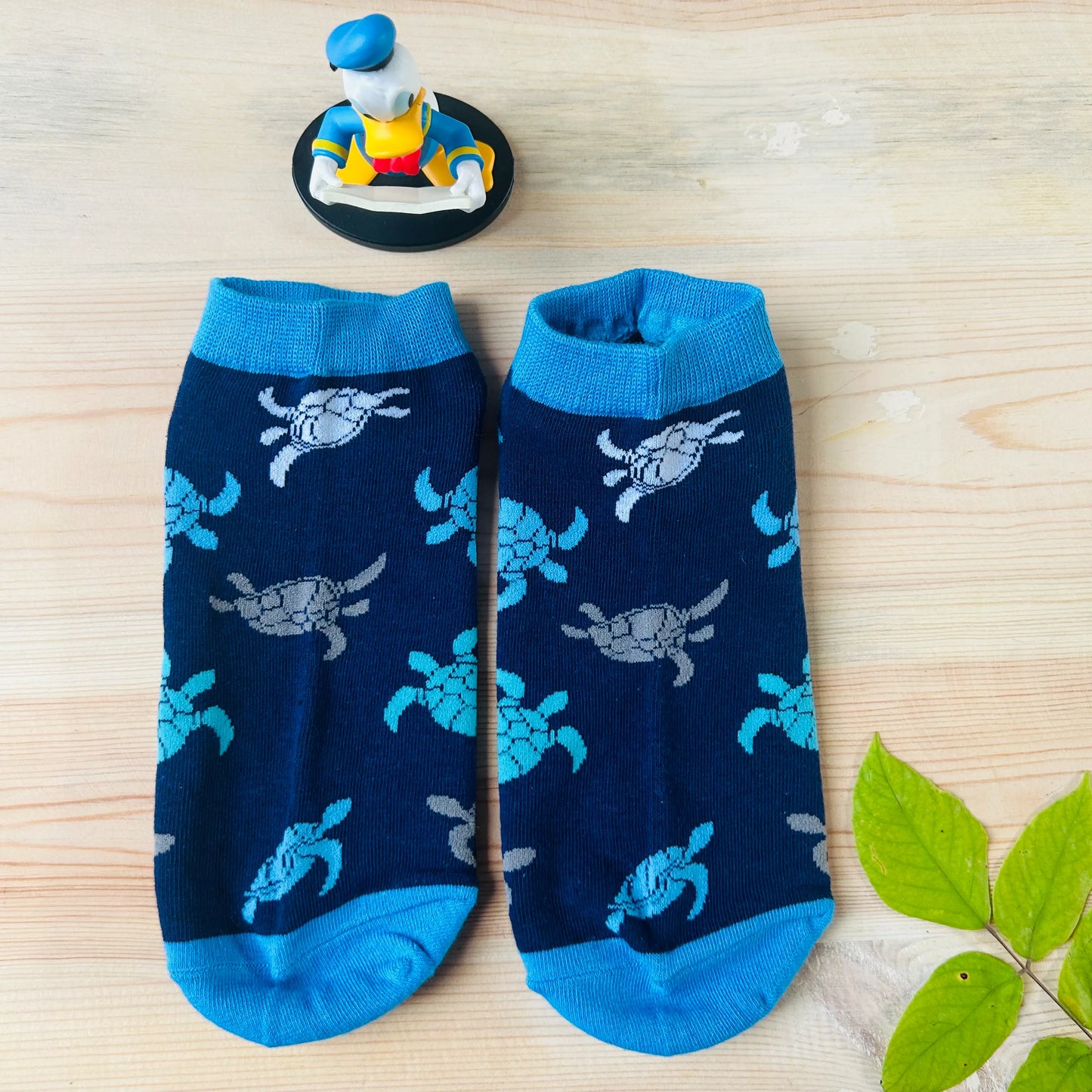 Sea Turtle Swim Ankle Socks – Cool Ocean Animal Design  Lazzy Socks India