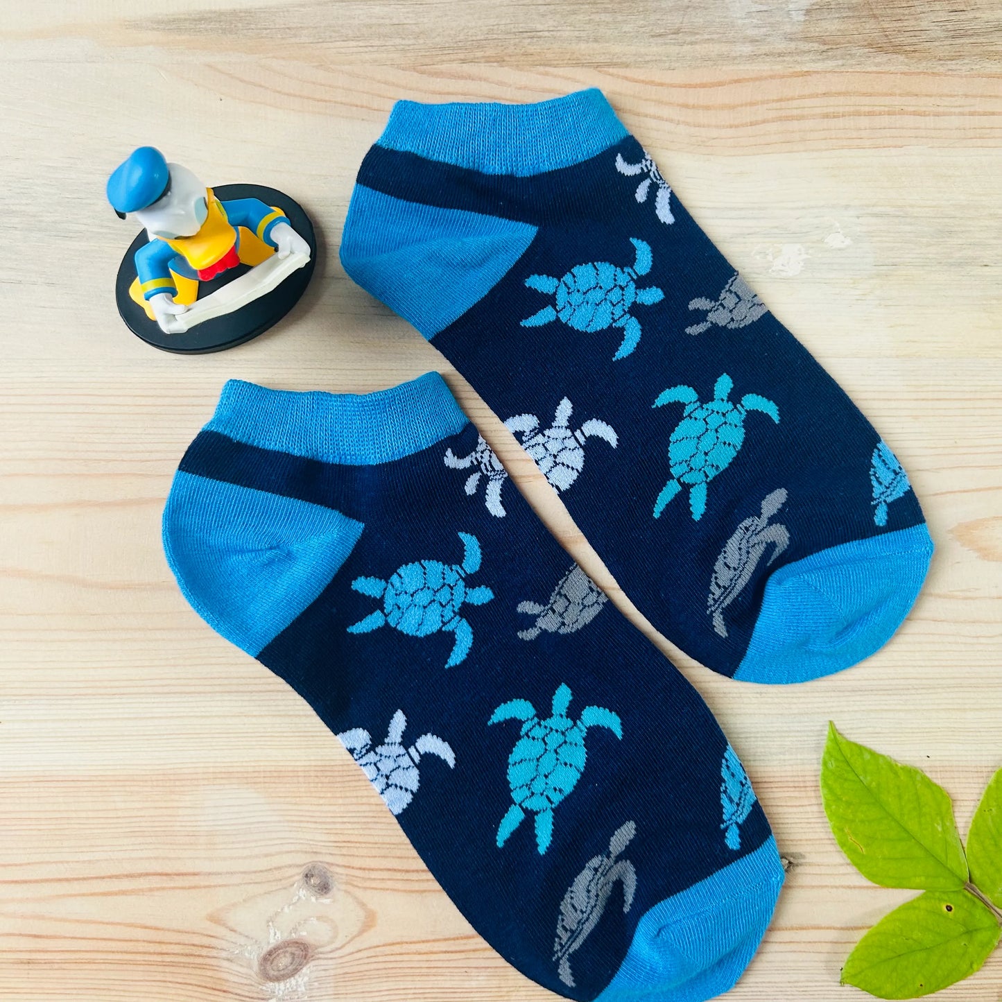 Sea Turtle Swim Ankle Socks – Cool Ocean Animal Design  Lazzy Socks India