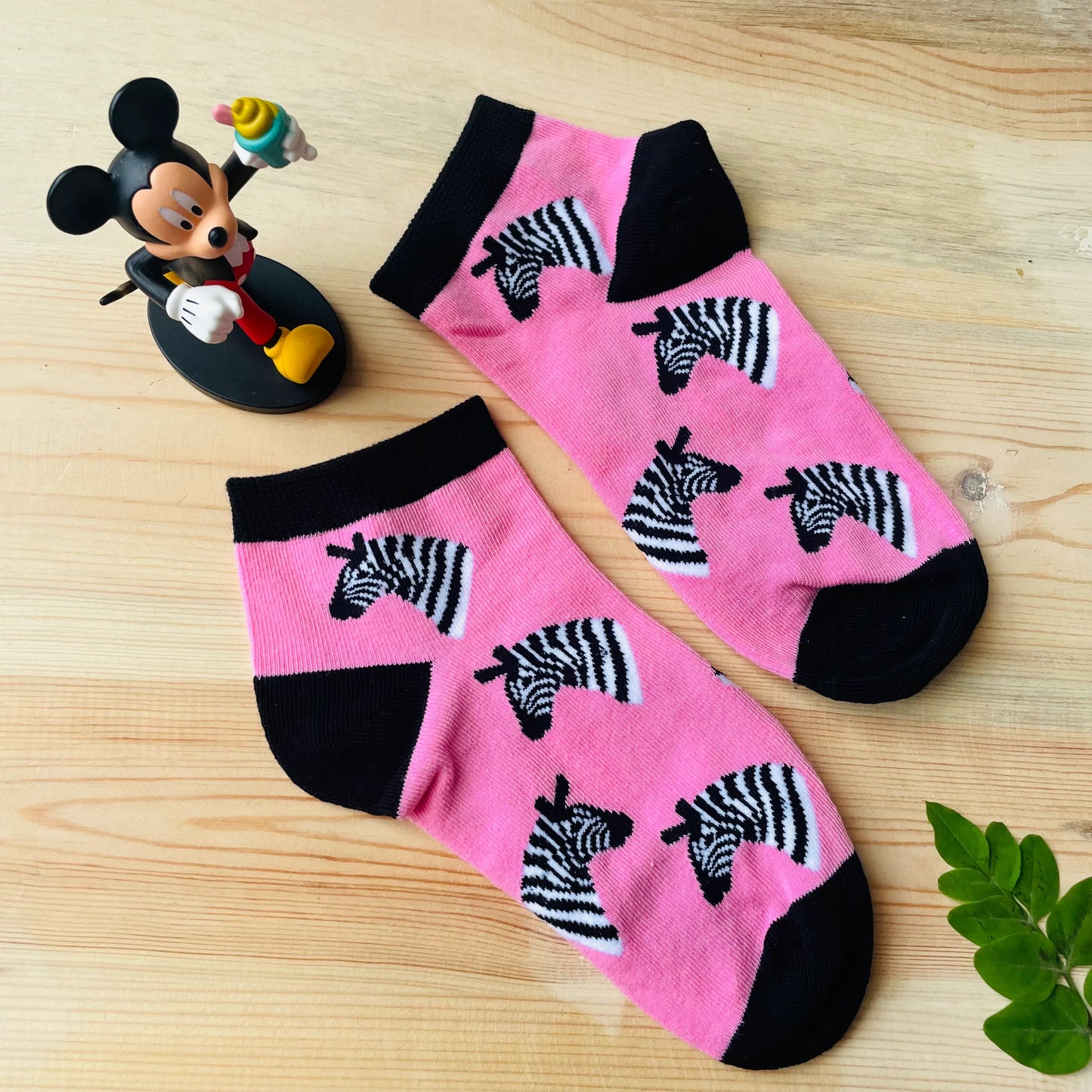 Wild Pink Zebra Ankle Socks – Fun Animal Print  Lazzy Socks India