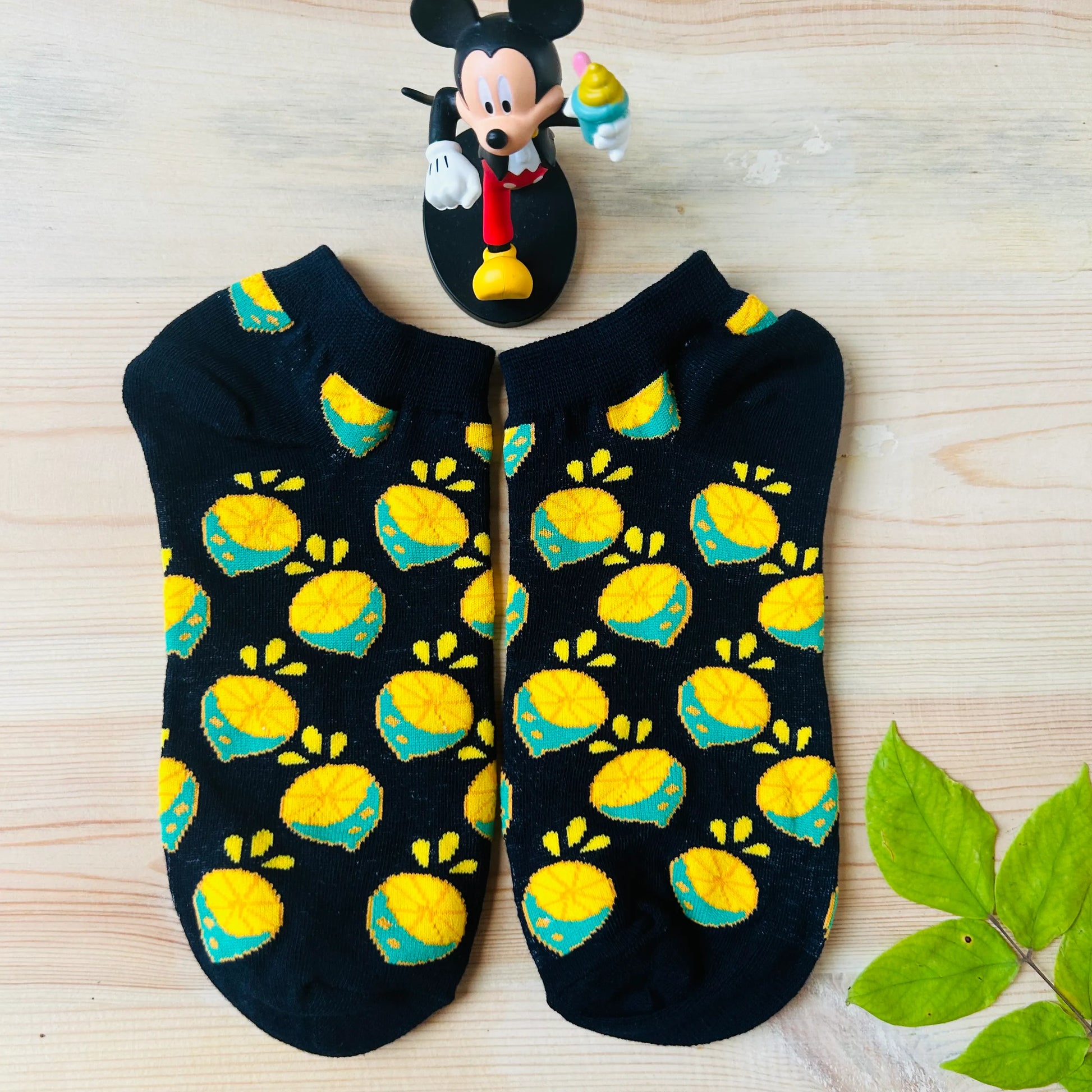Zesty Lemon Ankle Socks – Quirky Fruit Print  Lazzy Socks India