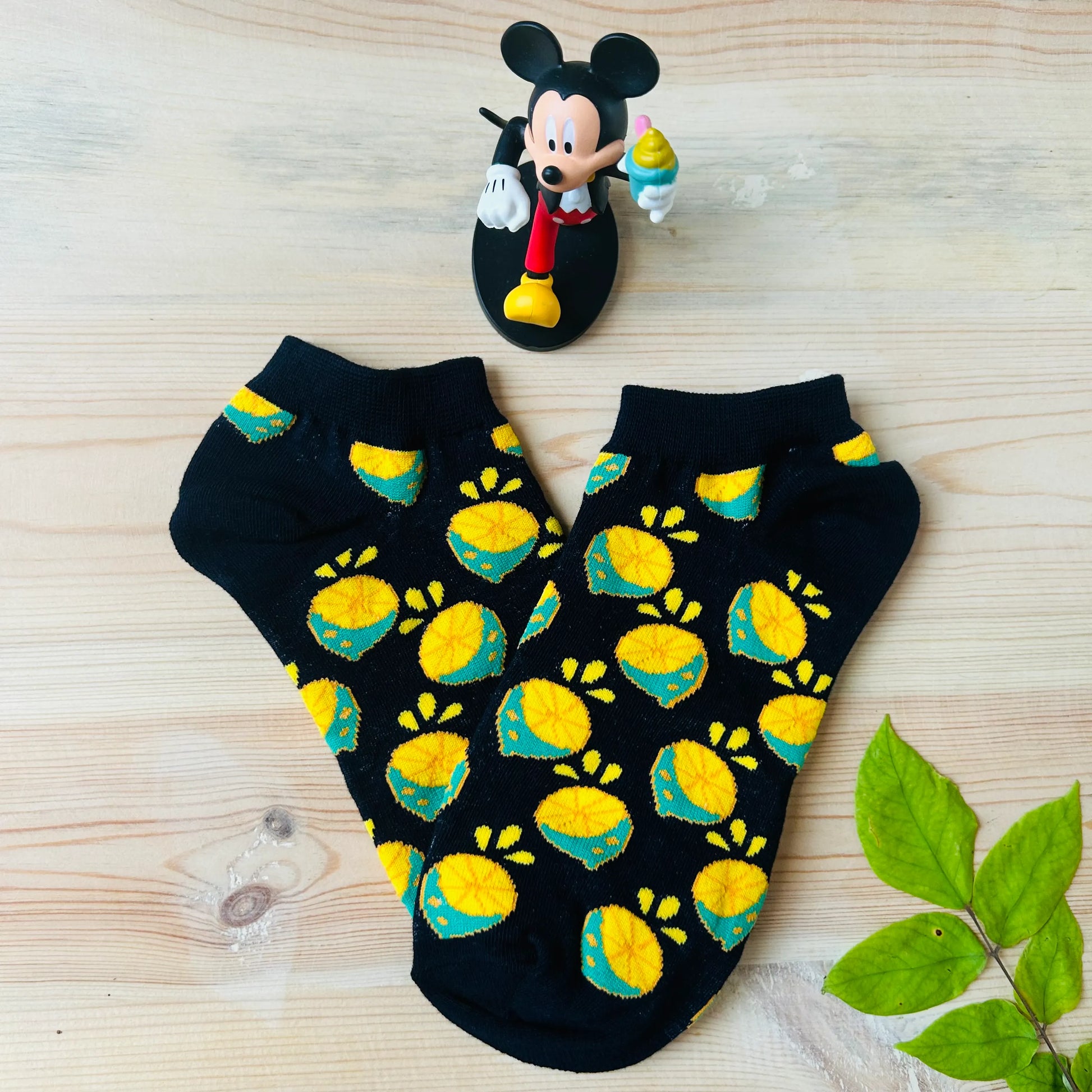 Zesty Lemon Ankle Socks – Quirky Fruit Print  Lazzy Socks India