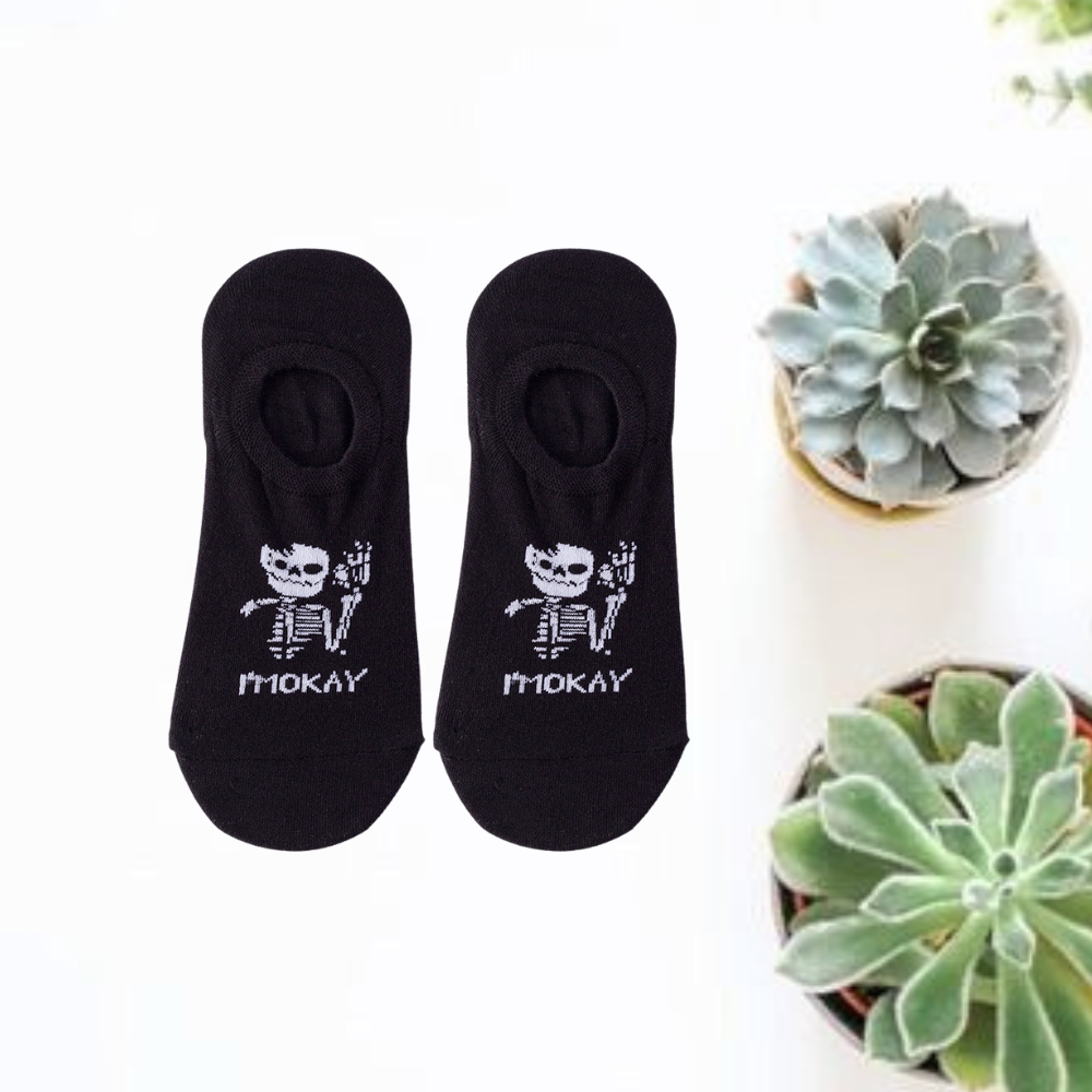 Low Battery Shock Unisex No Show Socks (Pack of 2) from lazzy socks