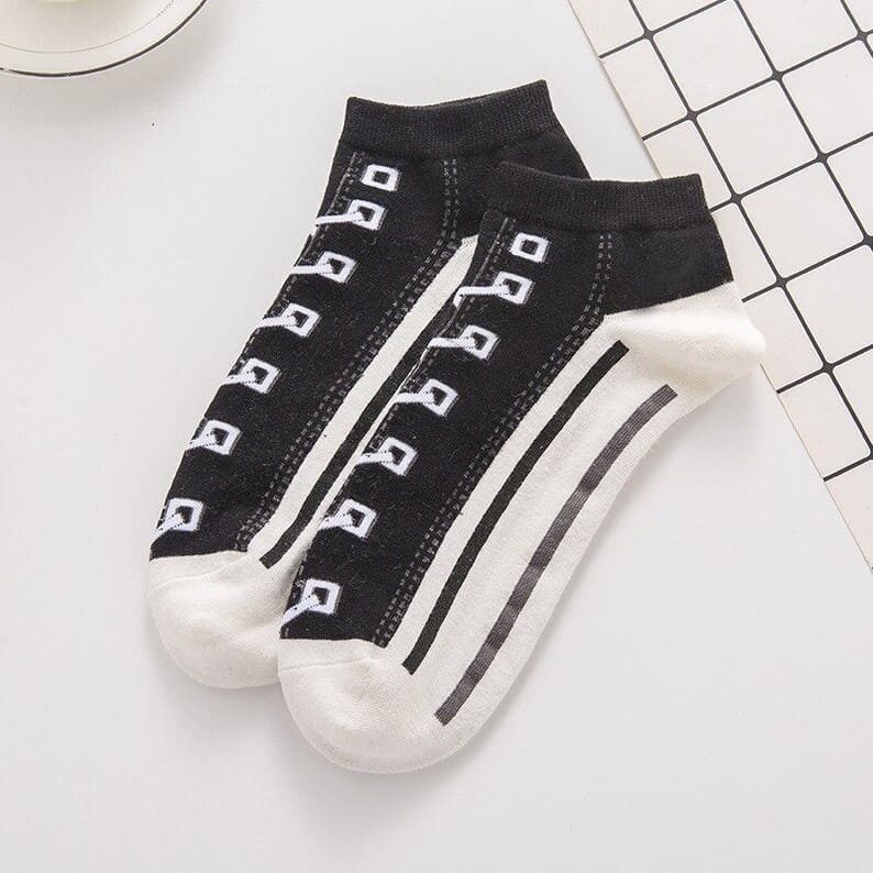 Shoe Style Unisex Ankle Socks (Pack of 3) from lazzy socks